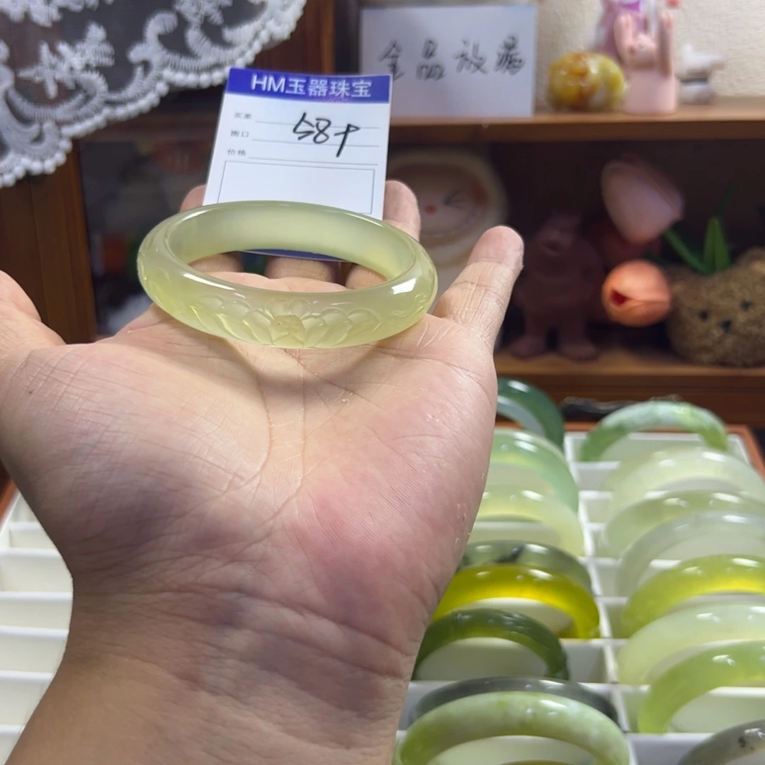 未镶嵌蛇纹石玉手镯142