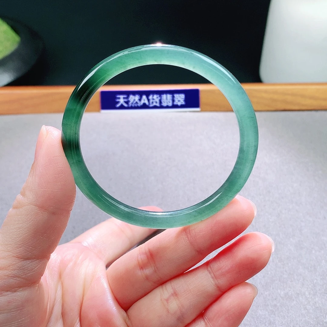 未镶嵌手镯翡翠天然翡翠手镯a货