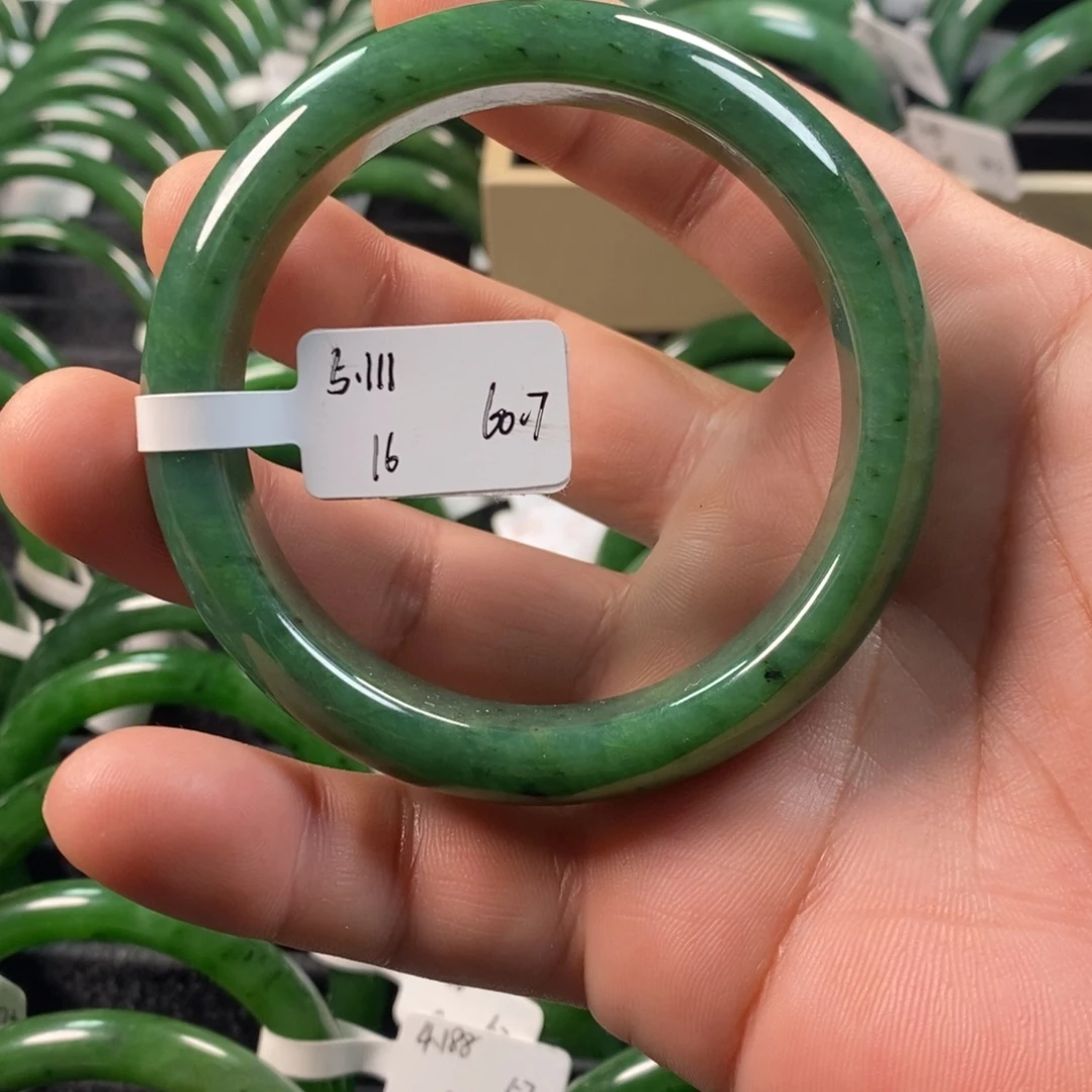 和田玉（碧玉）未镶嵌手镯60