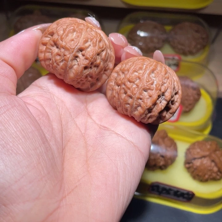 吊坠文玩核桃38血麒麟