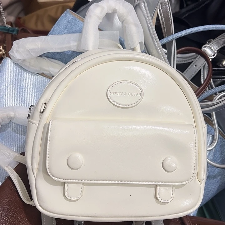 蚕丝健健康康平平安安健健康康