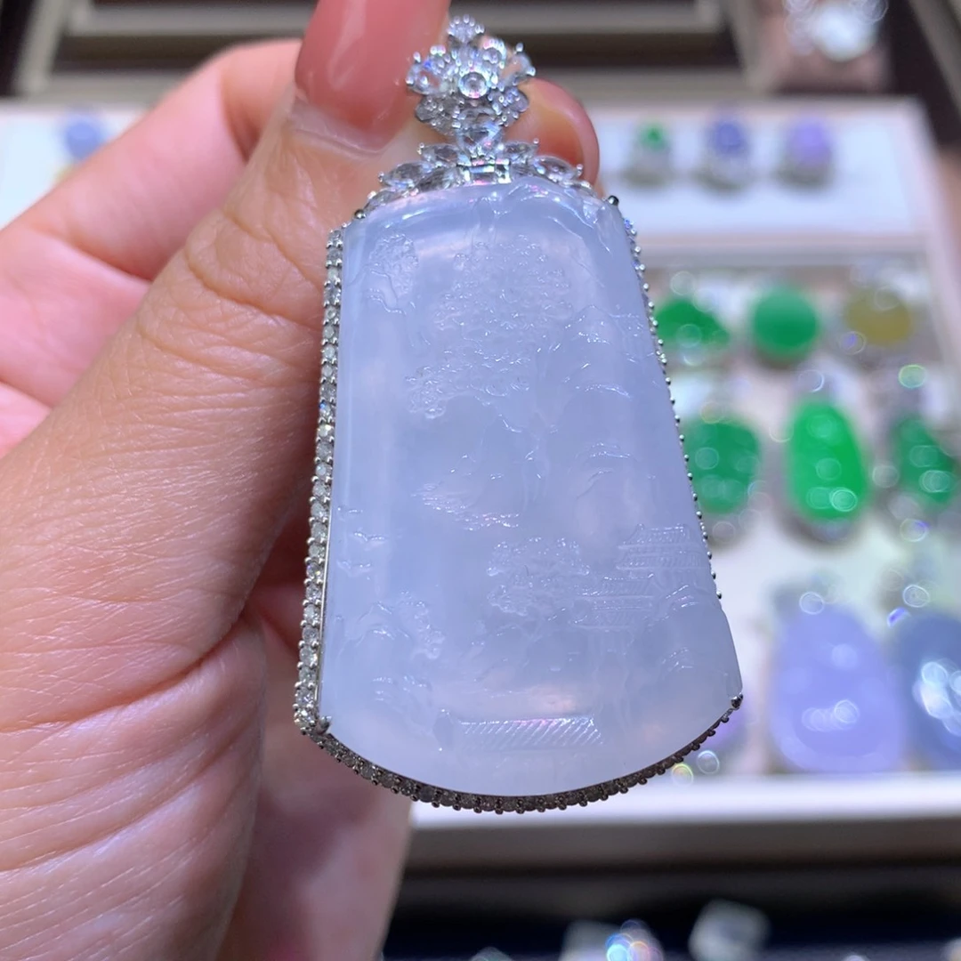 吊坠(不含链)18K金镶嵌翡翠