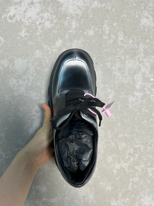 未使用 Prada/普拉达 35.5*1，37.5*1/普拉达轮胎乐福鞋/08730