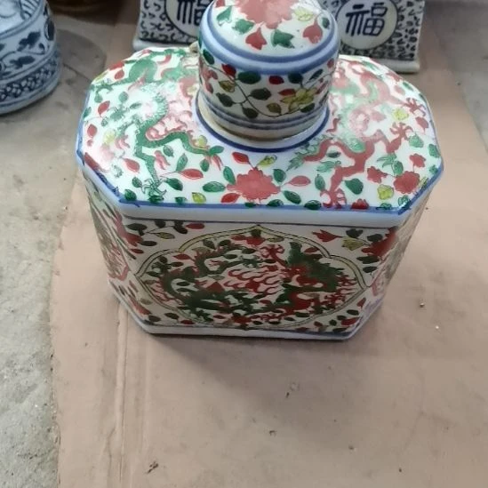 瓷片玩玩具枪毙吧热热的