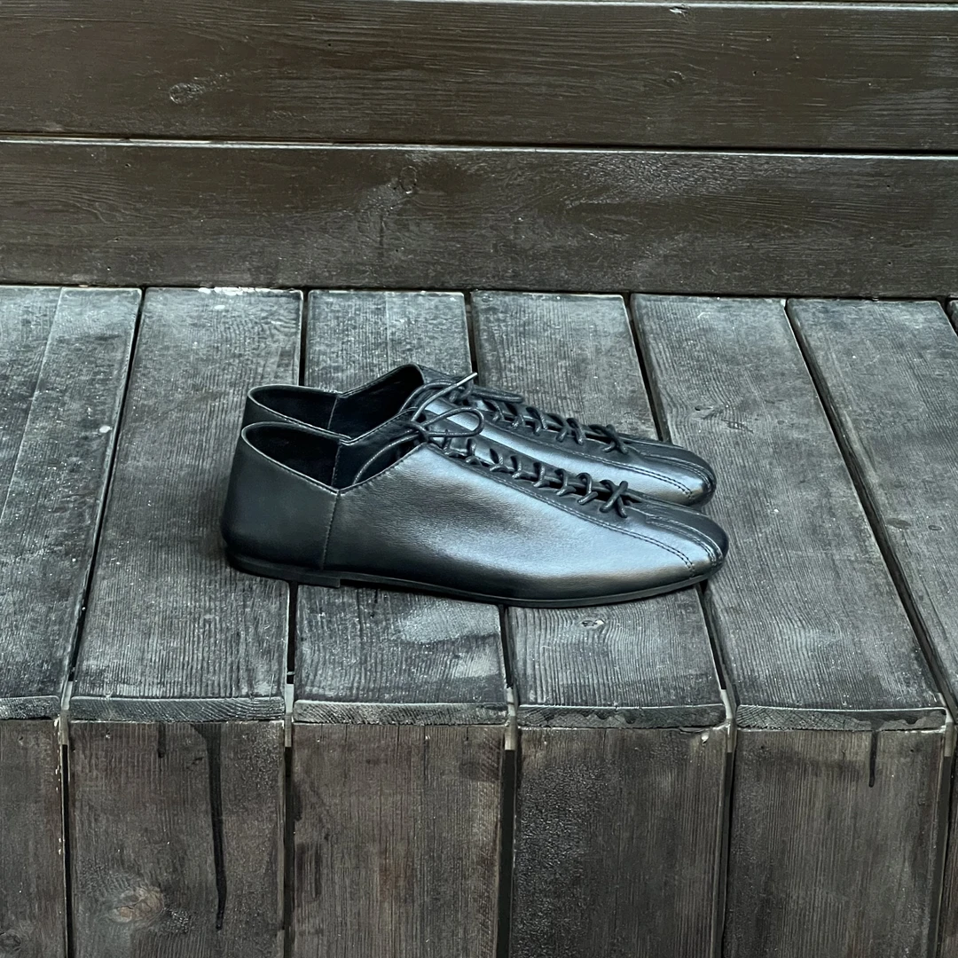 【翔弟工厂店】设计师款绑带平底羊皮小皮鞋