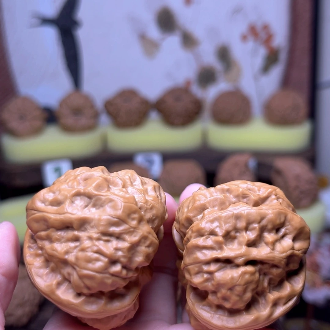 懒***觉桃核吊坠蛤蟆头闪67