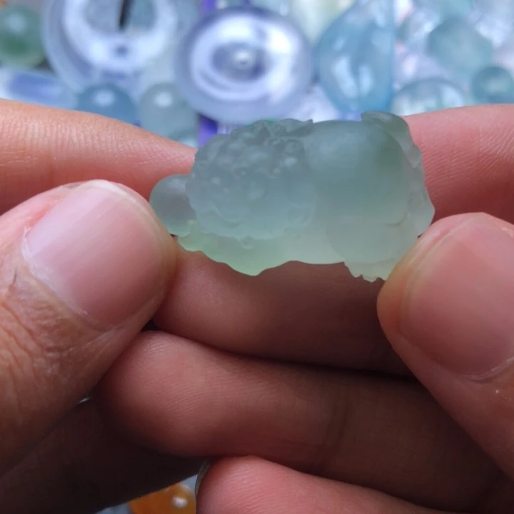 未镶嵌定制翡翠挂件