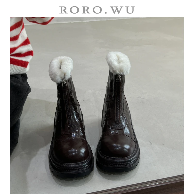娆娆吴·羊皮复古加绒保暖前拉链圆头短靴冬季新款粗跟时装靴女Y08