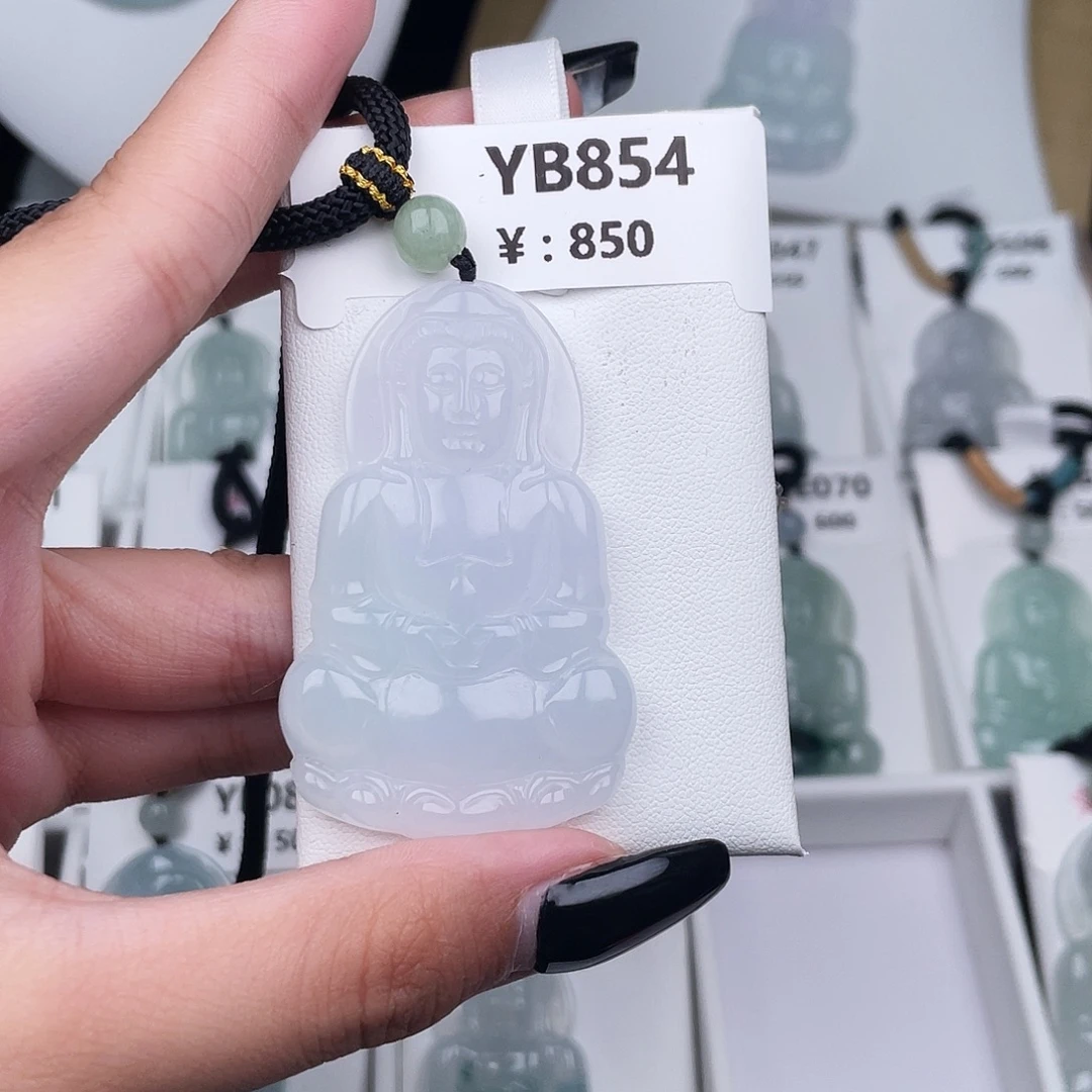 翡翠未镶嵌颈饰YB854