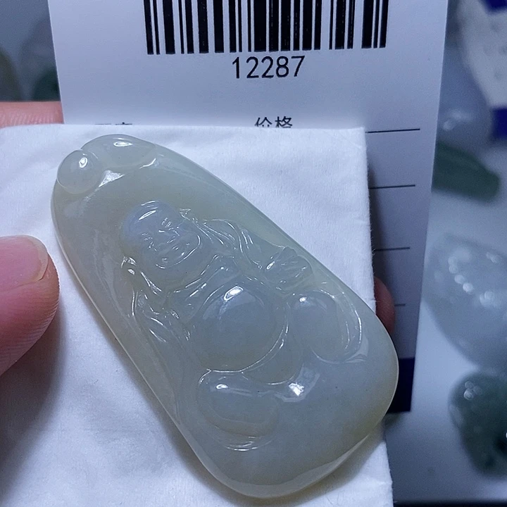 翡翠未镶嵌颈饰天光墟翡翠市场现金代购