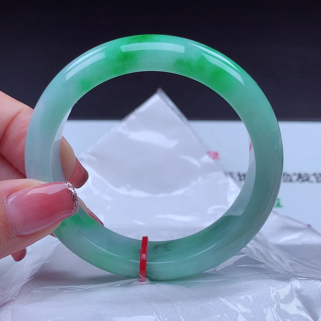 翡翠手镯未镶嵌手镯22024