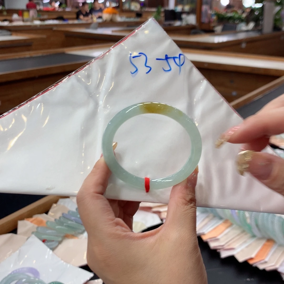 未镶嵌手镯翡翠翡翠