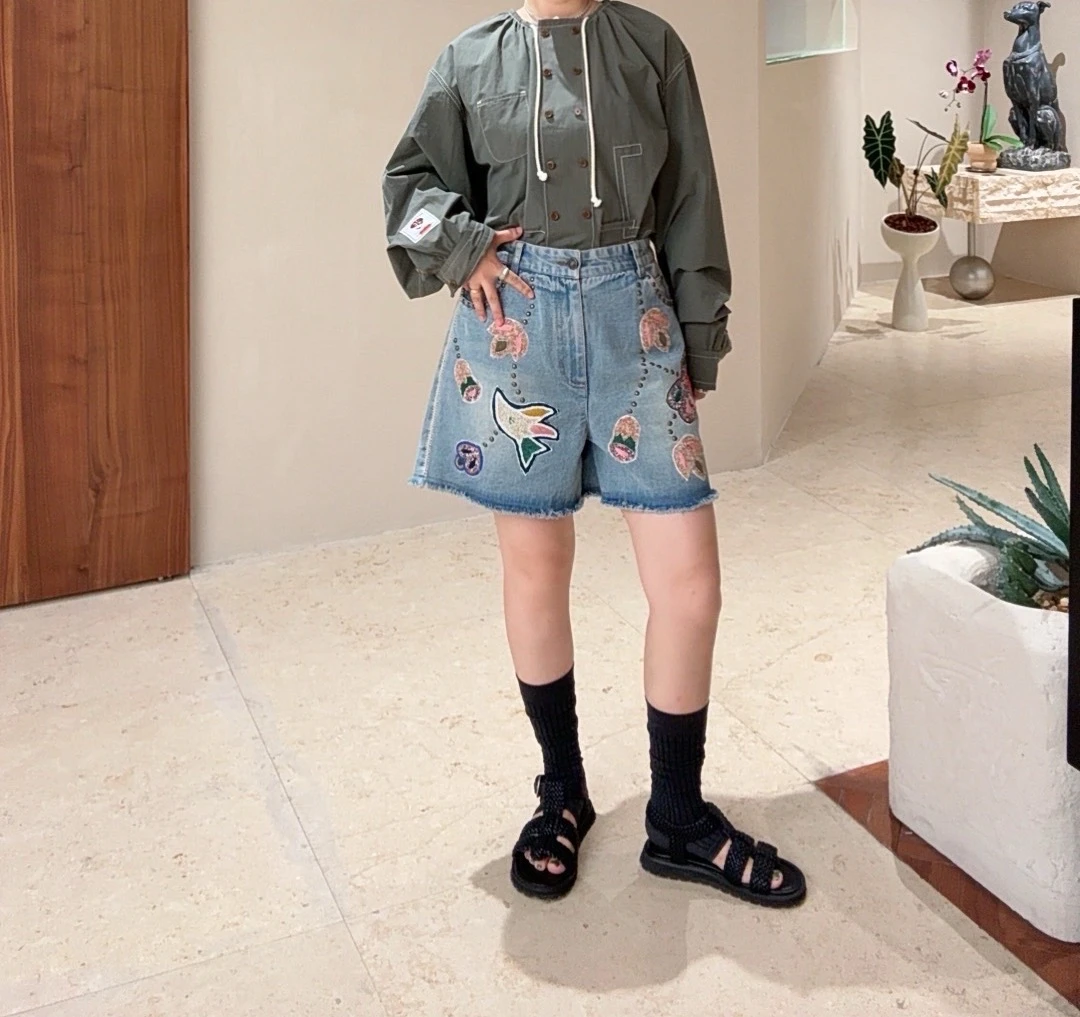 SEA NEW YORK 刺绣钉珠牛仔短裤 WENDYZ