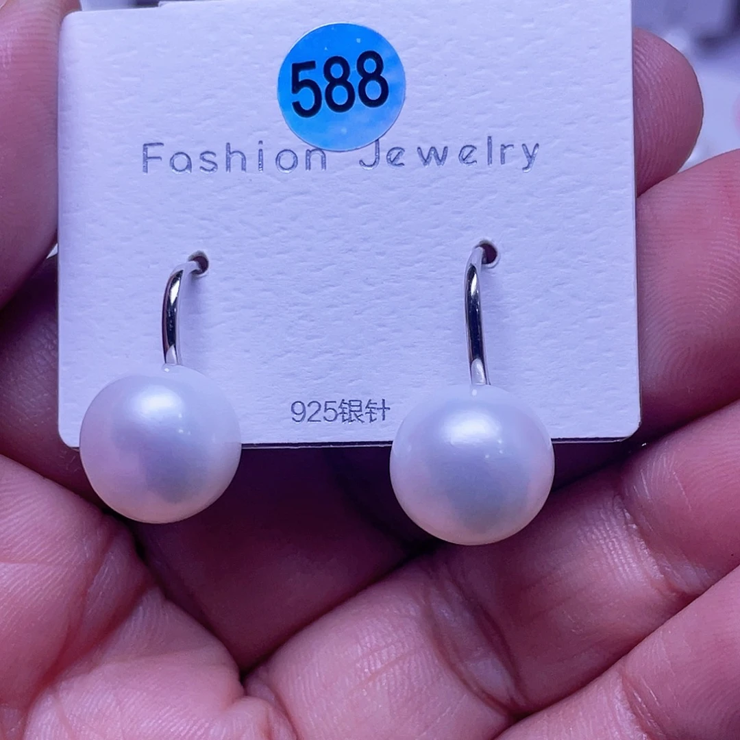 巴***型淡水珍珠银S925镶嵌耳饰