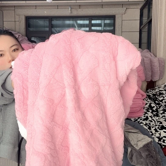 羊驼毛粉色麻花双层150+200