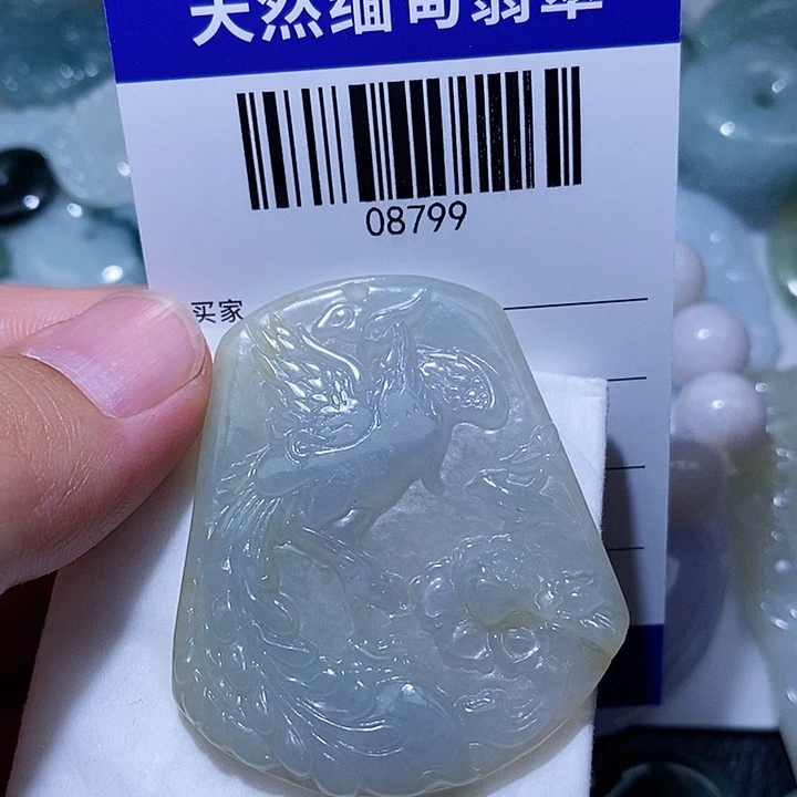 翡翠未镶嵌颈饰天光墟翡翠市场现金代购