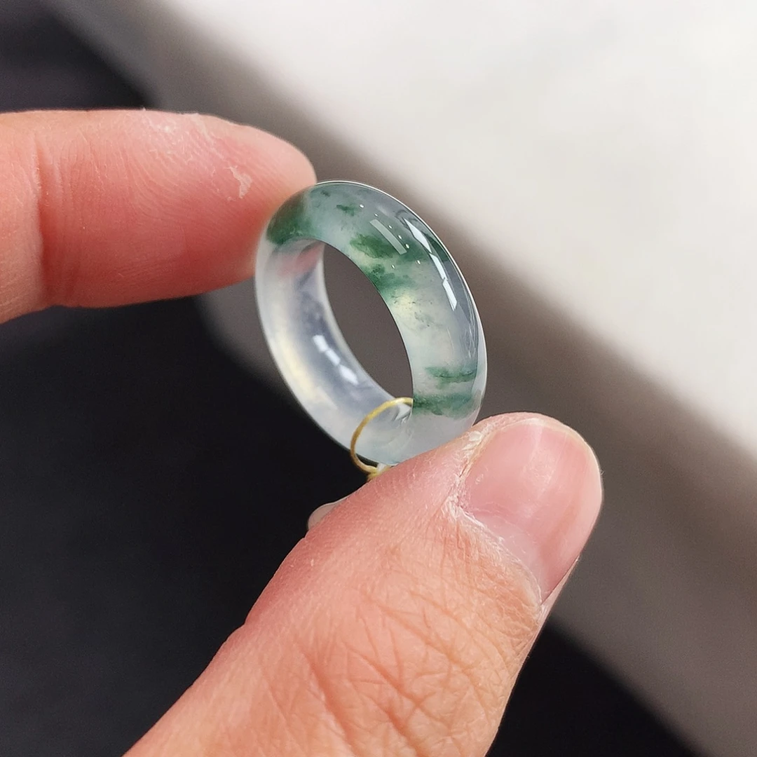 翡翠未镶嵌戒指8号