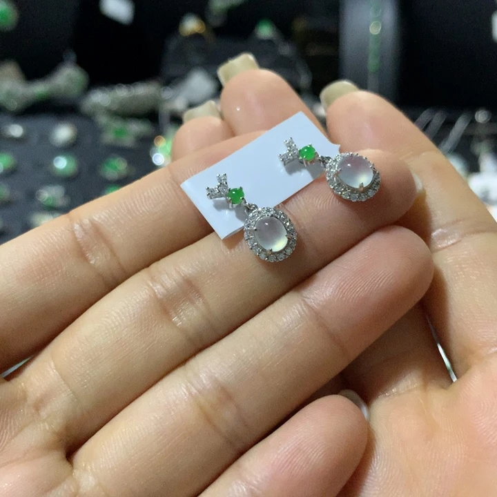 银S925镶嵌翡翠耳饰