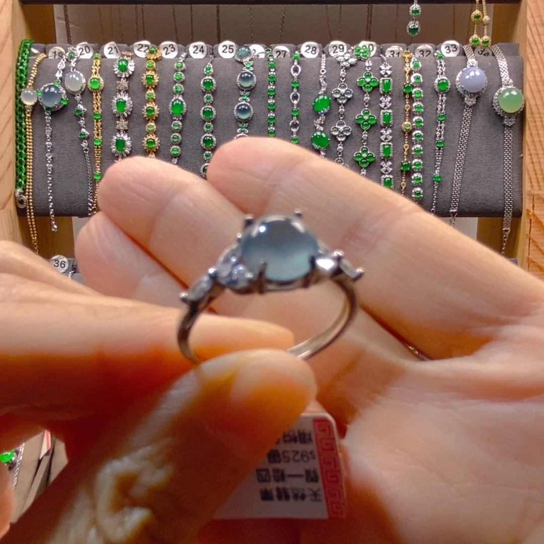 颈饰银S925镶嵌翡翠翡翠戒指