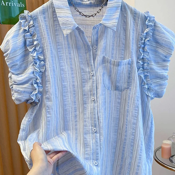 2025夏季新款女士洋气漂亮蓝色条纹短袖衬衫宽松木耳边泡泡袖上衣