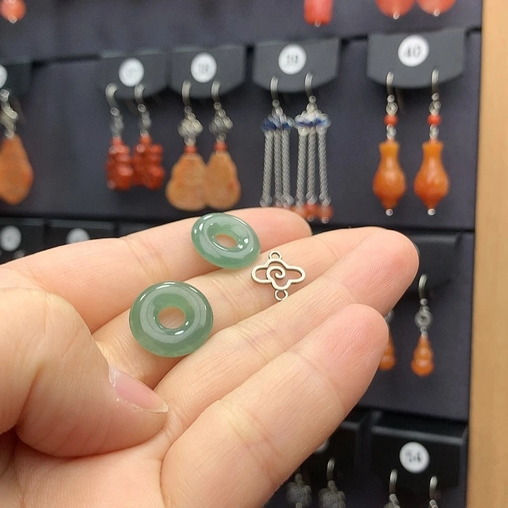 翡翠耳饰银S925镶嵌杯****05555