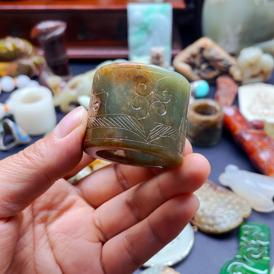 白玉菩提吊坠摆件