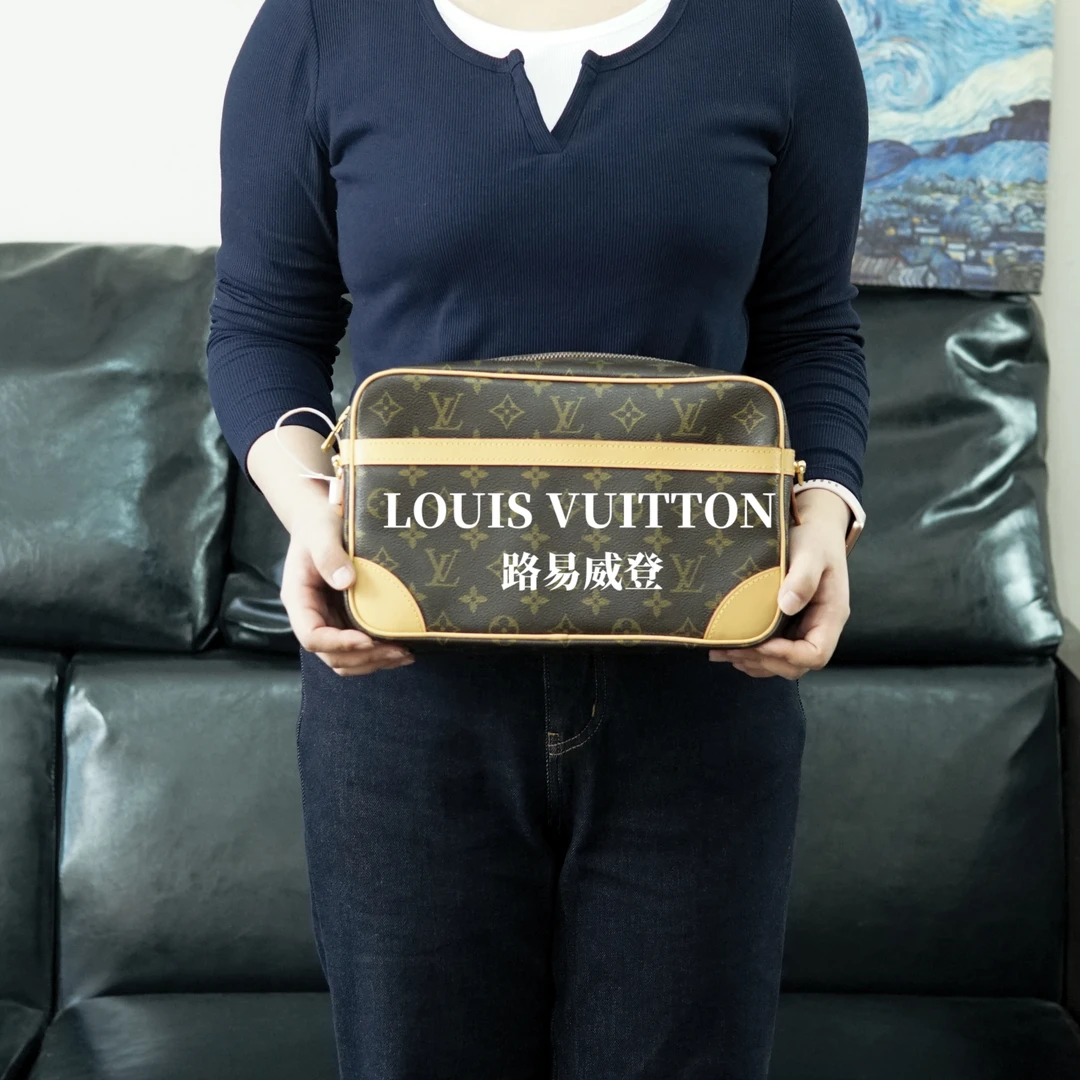 95新 LouisVuitton/路易威登 横版相机包(大)/FY07111112/1112