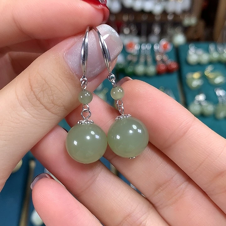 和田玉银S925镶嵌耳饰天然卡12mm左右冰晴水