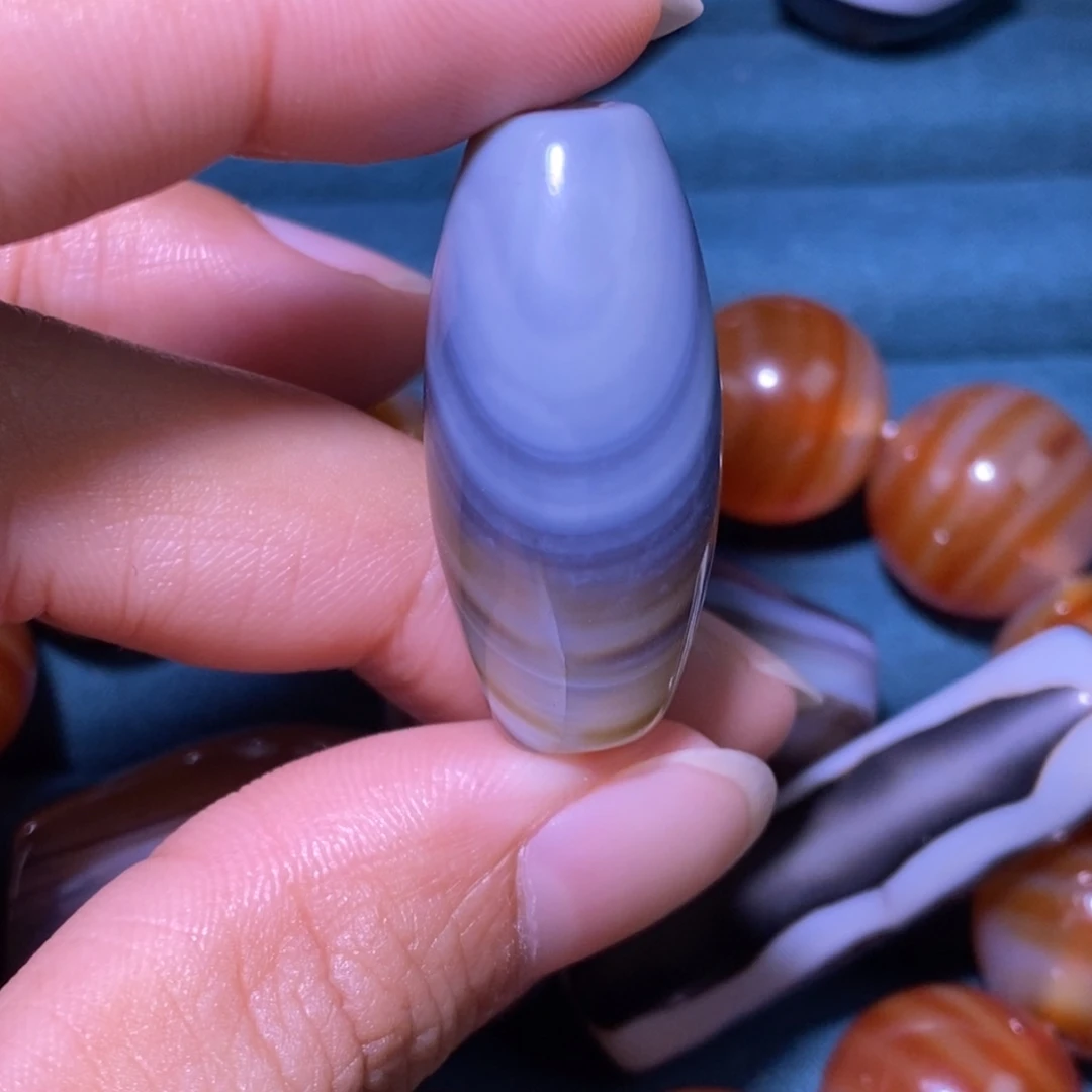 未镶嵌玛瑙/玉髓珠宝奇石