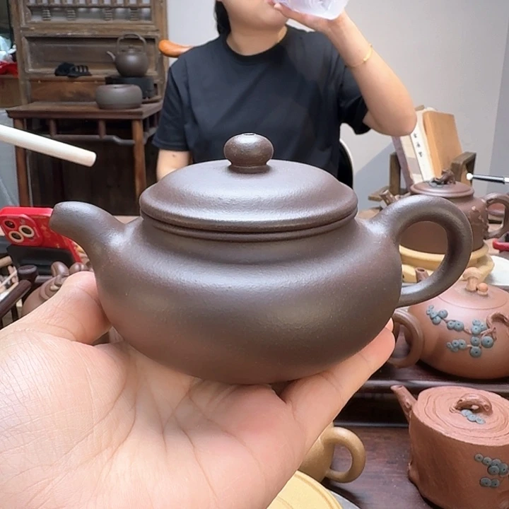 茶壶紫泥精工半手制作仿古（200 C c）