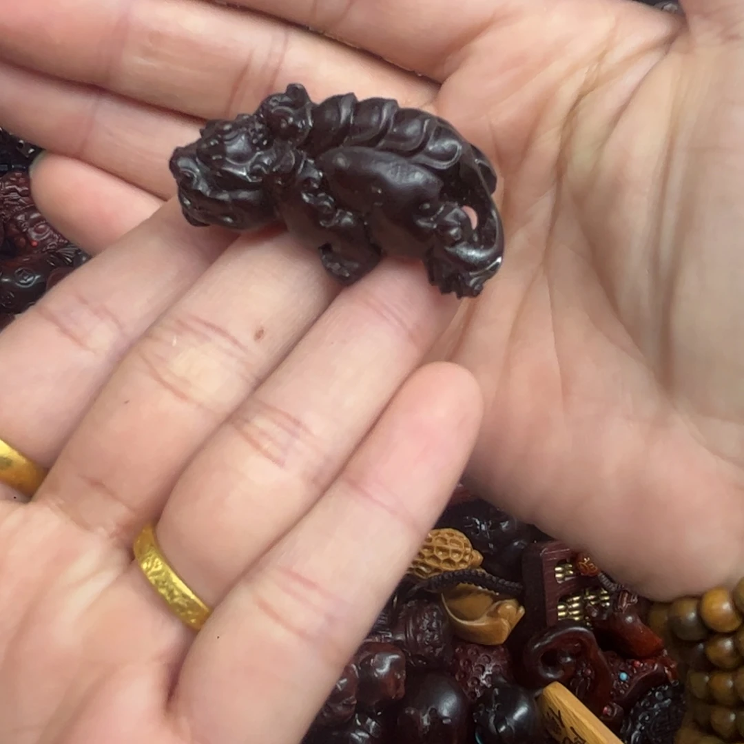 维腊木（绿檀）无事牌