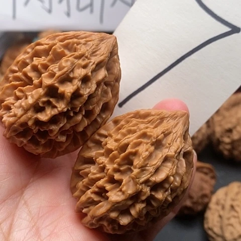 桃核吊坠37➕招财鼠核桃