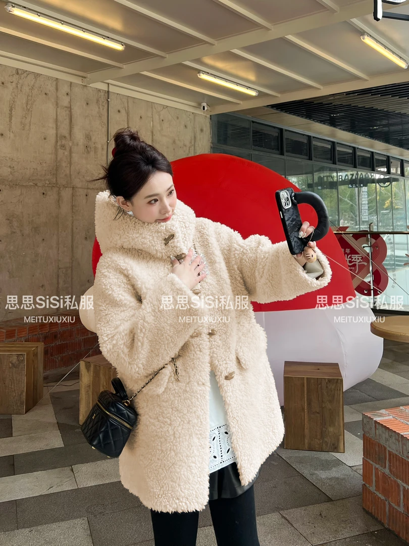 2024冬季新款带帽时尚款羊羔毛大衣百搭加厚款短款