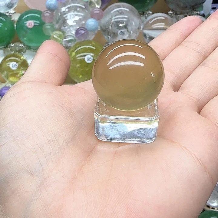 未镶嵌珠宝半成品水晶