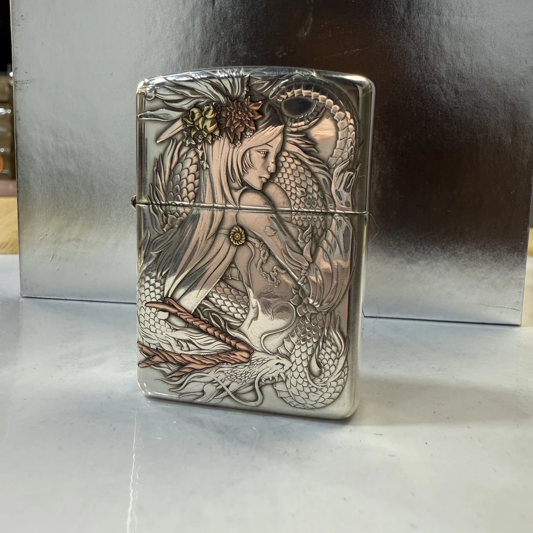 Zippo打火机纯银盔甲狼王正面龙女背面兔女郎DYJ1