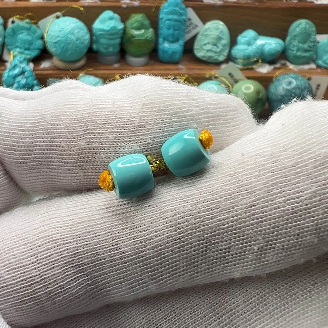 绿松石配饰未镶嵌