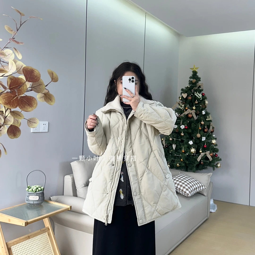 【一颗小叶】冬季大码立领菱形格拼接羽绒服宽松显瘦设计感外套