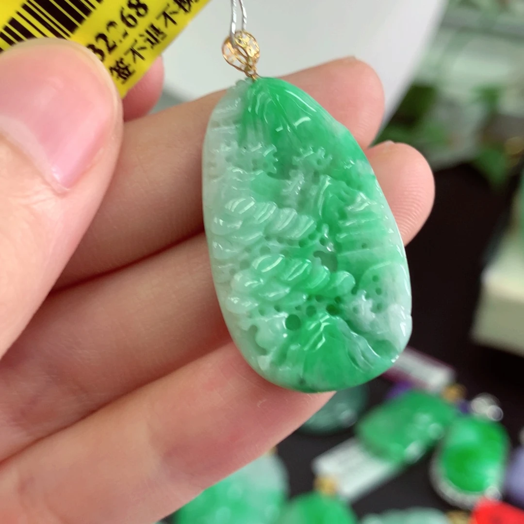 翡翠18K金镶嵌吊坠(不含链)
