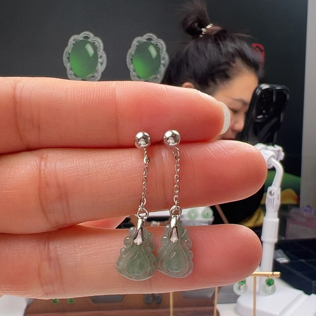 银S925镶嵌翡翠耳饰