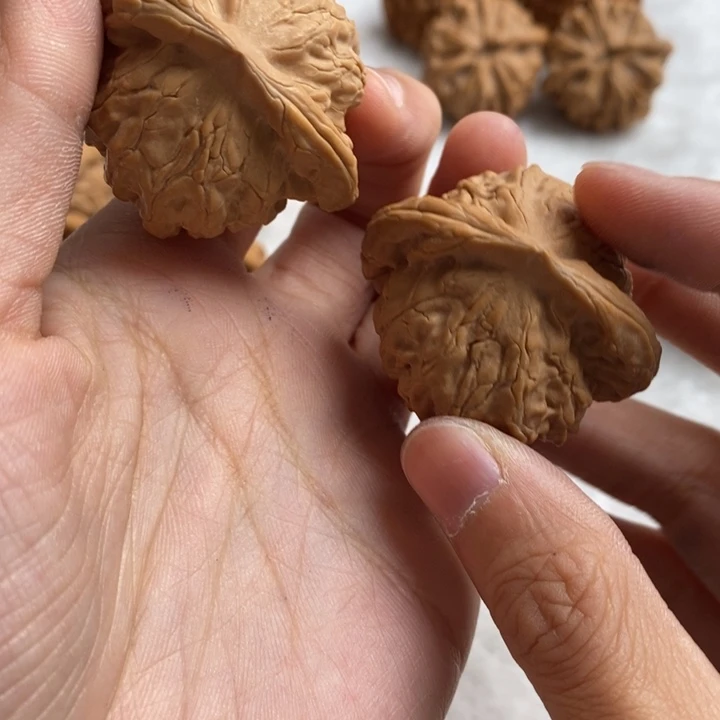 文玩核桃吊坠骑****狗图图