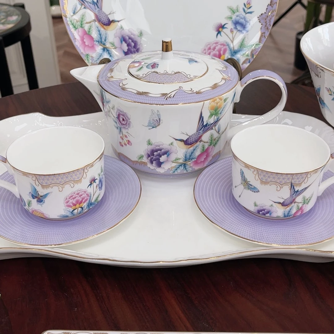 【闪购商品】瓷片一壶2杯碟—————-////-////