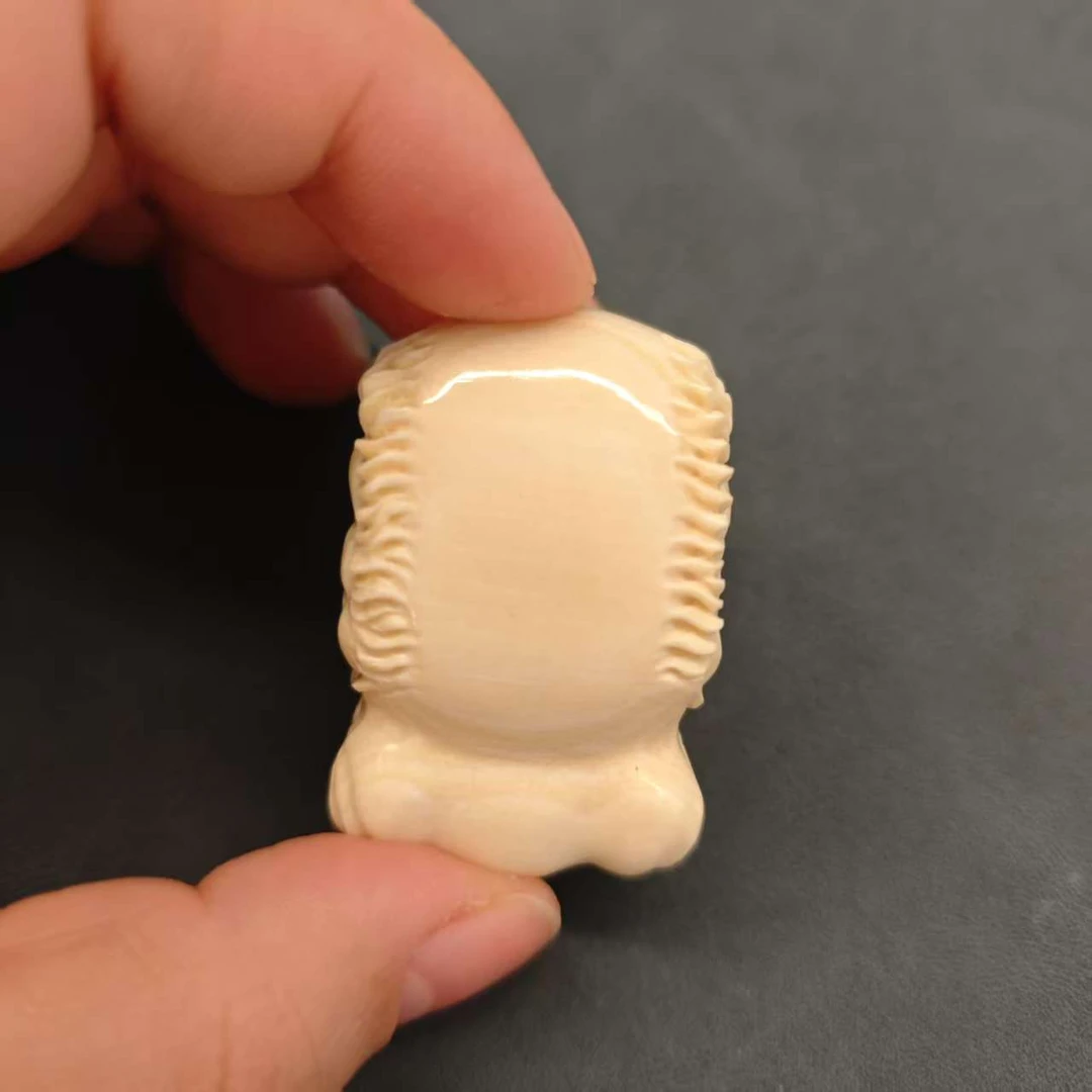 A00016 虎头猛犸牙工艺品