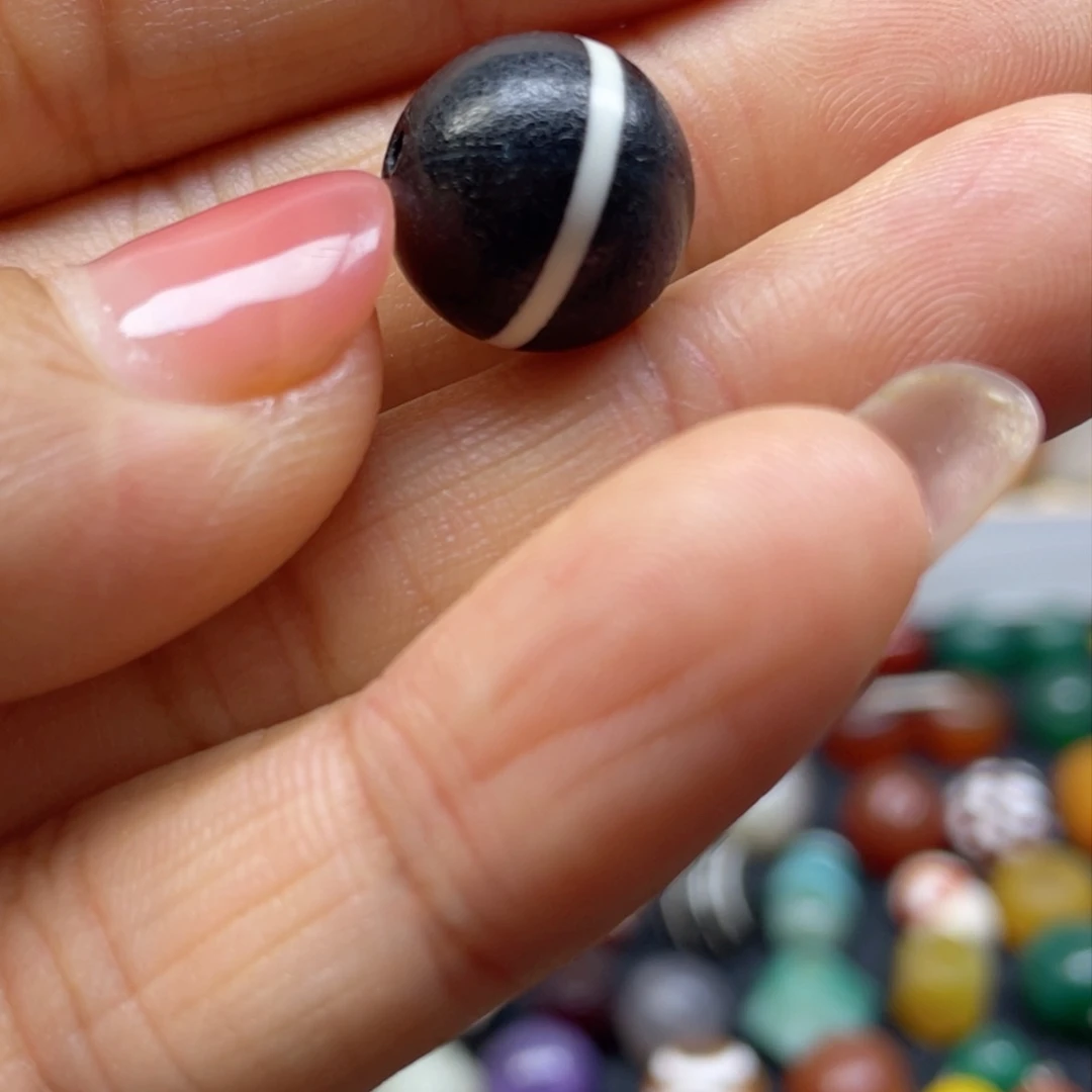 玛瑙/玉髓吊坠未镶嵌張****。