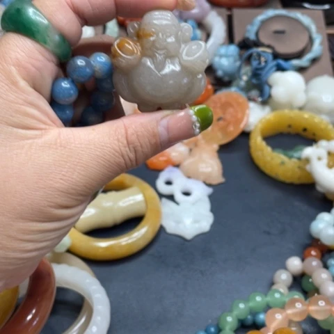 合金石英质玉（黄龙玉）手链