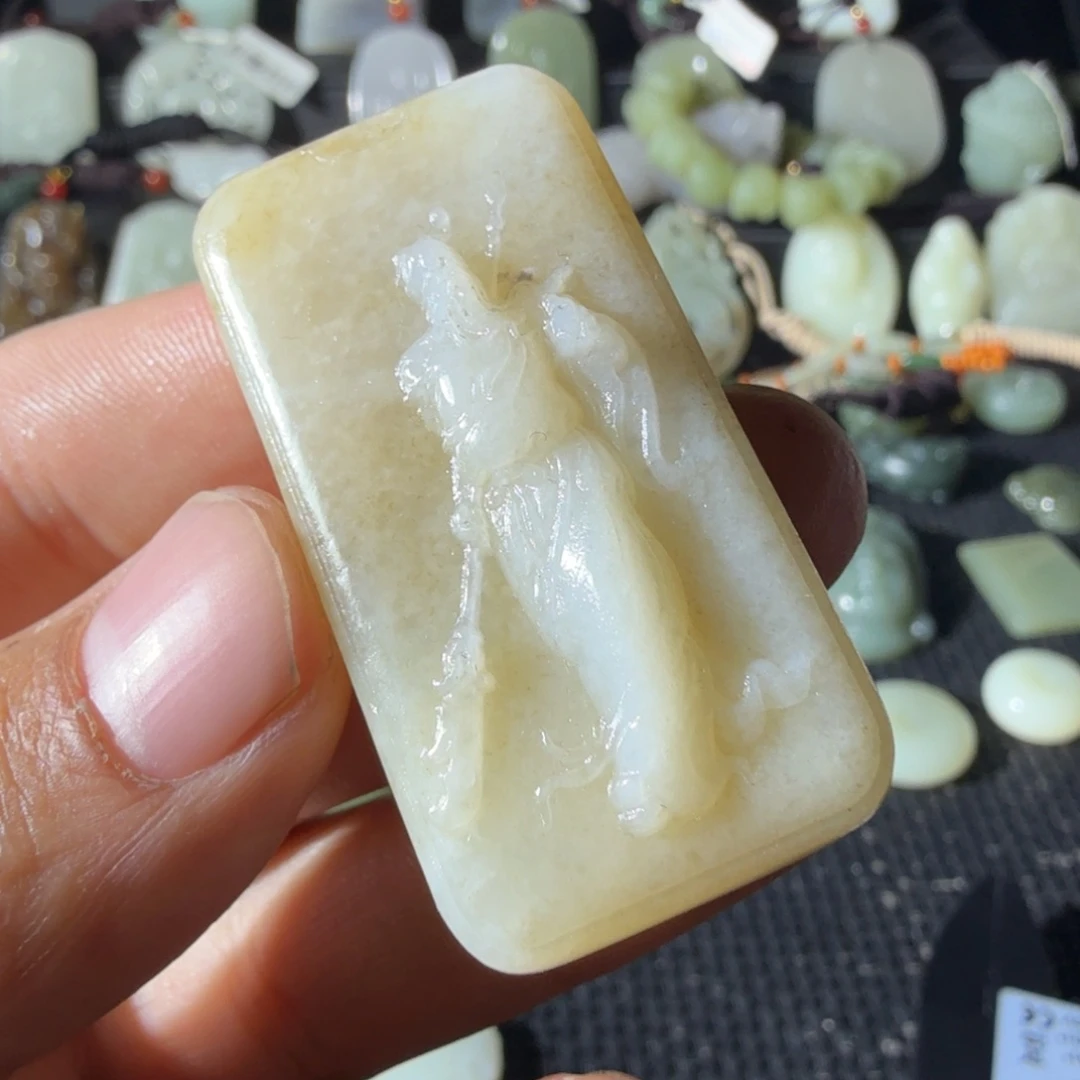 和田玉未镶嵌挂件