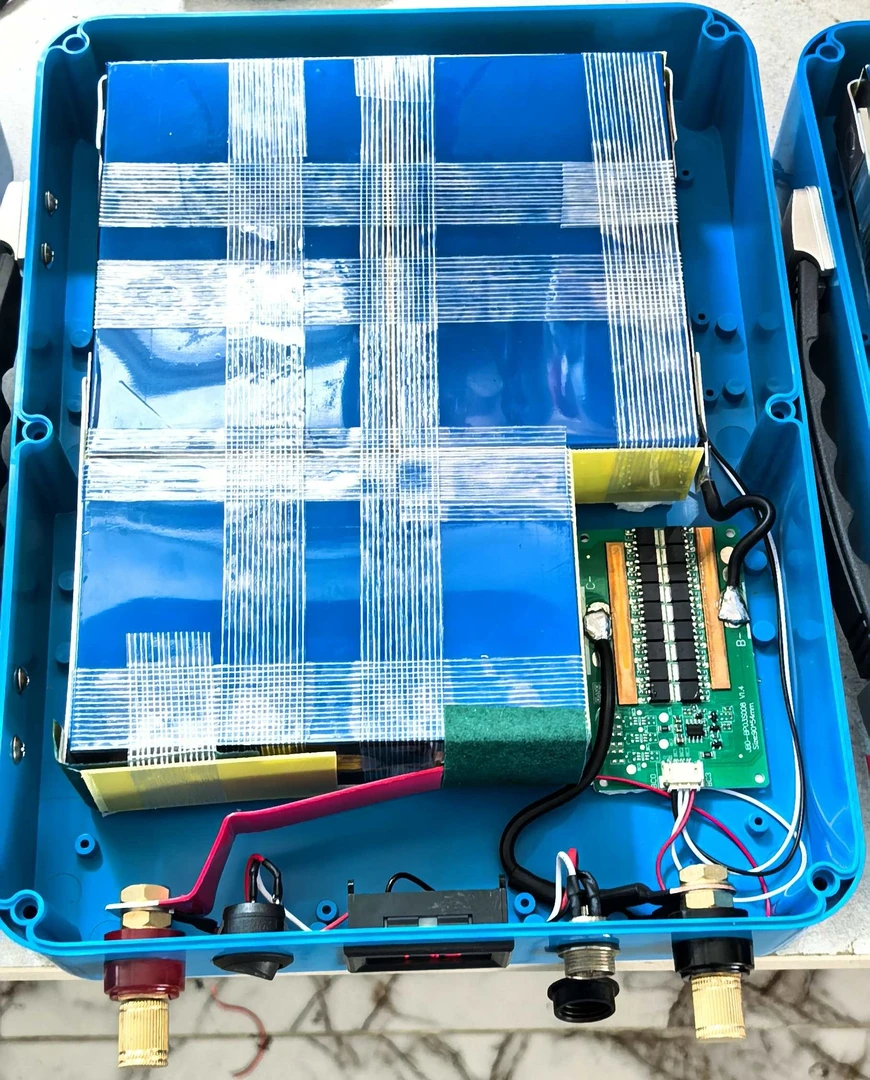 12V80AH全新大单体三元锂 5KG 0.88度电 户外照明、摆摊、户外作业