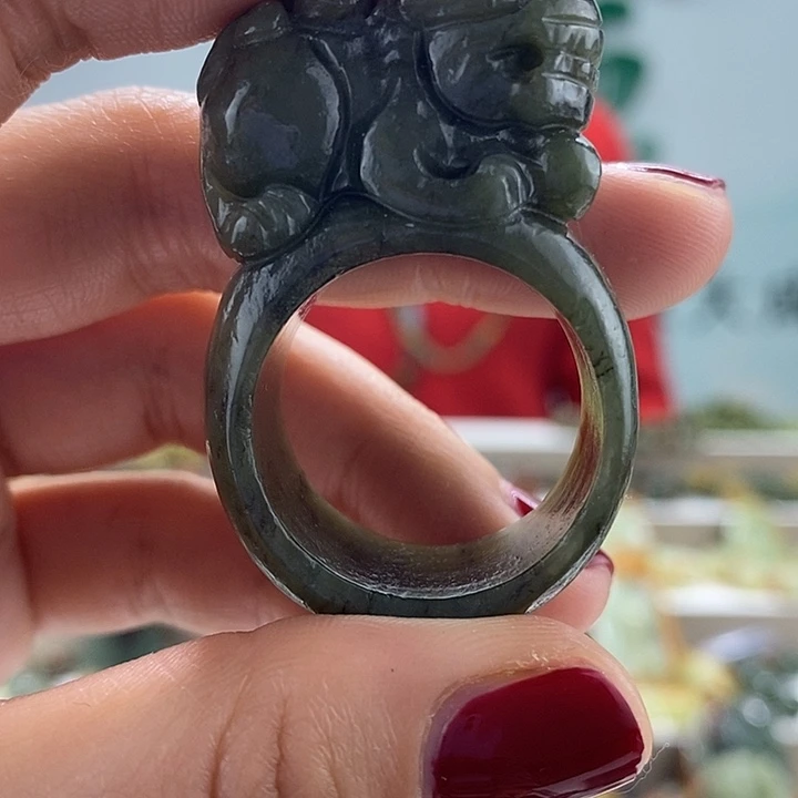 和田玉戒指未镶嵌有瑕，多样性随机发一个