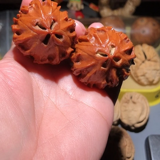 金刚菩提吊坠四花火箭头橄榄