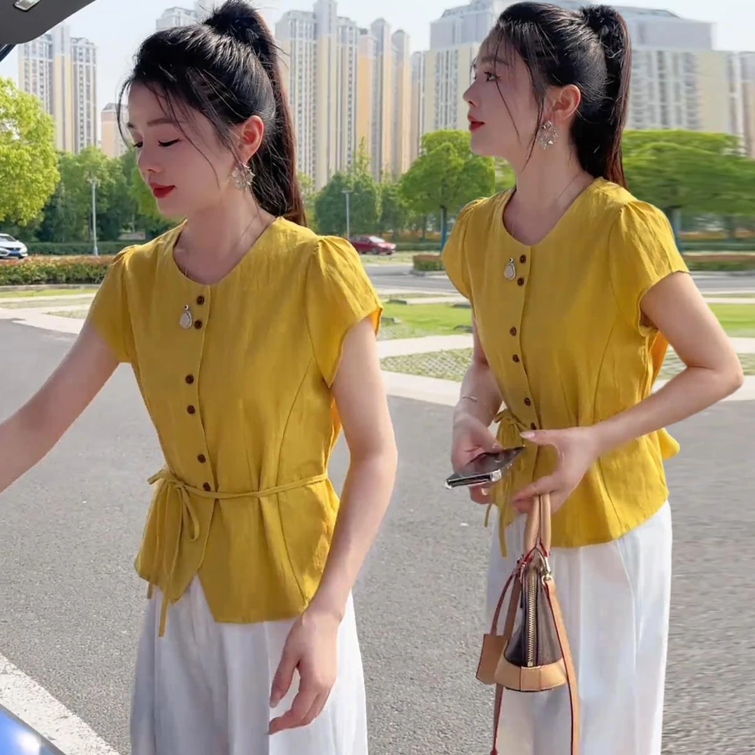 2025夏季新款女士法式黄色圆领系带短袖衬衫时尚气质显瘦上衣小衫