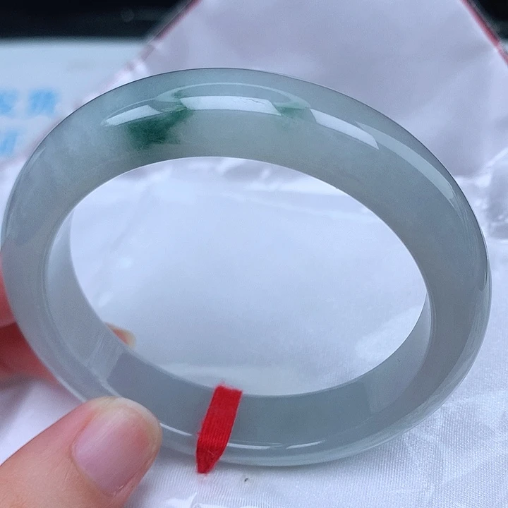 未镶嵌手镯翡翠天然